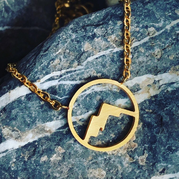 Round Mountains Necklace