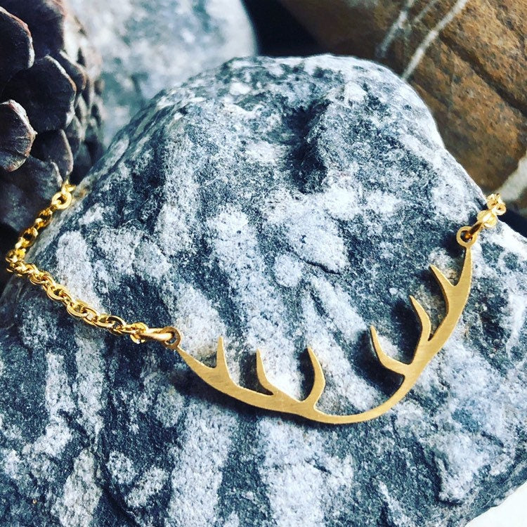 Antlers Necklace