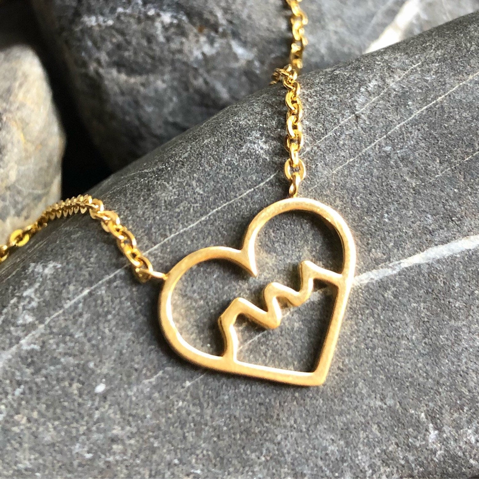 Heart Three Sisters Necklace