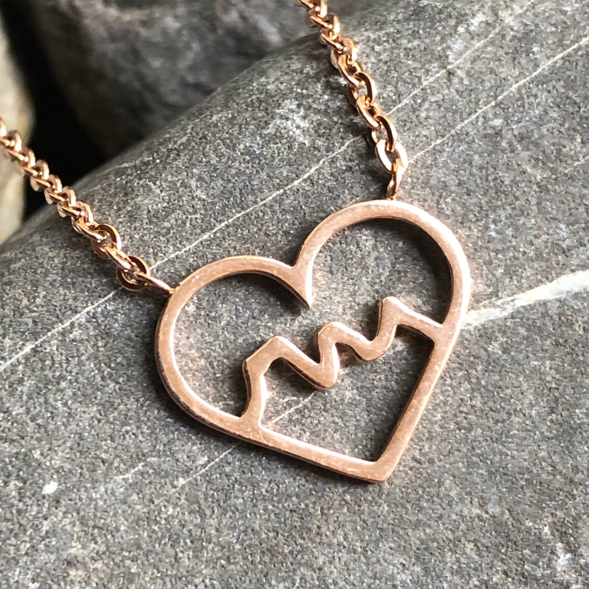 Heart Three Sisters Necklace