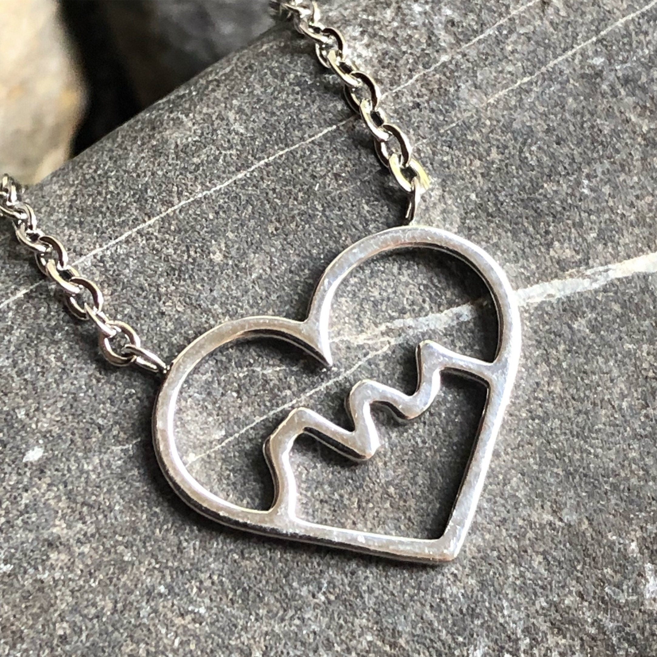 Heart Three Sisters Necklace