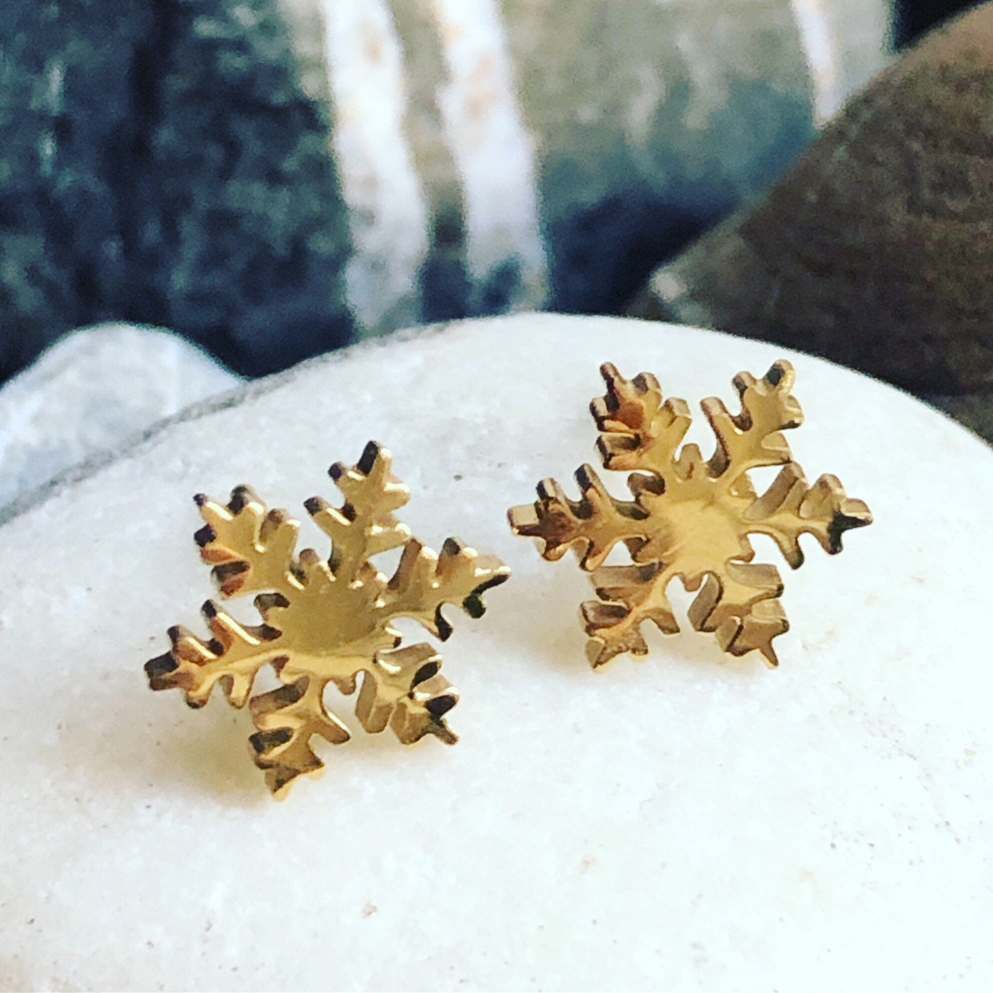 Snowflakes Stud Earrings