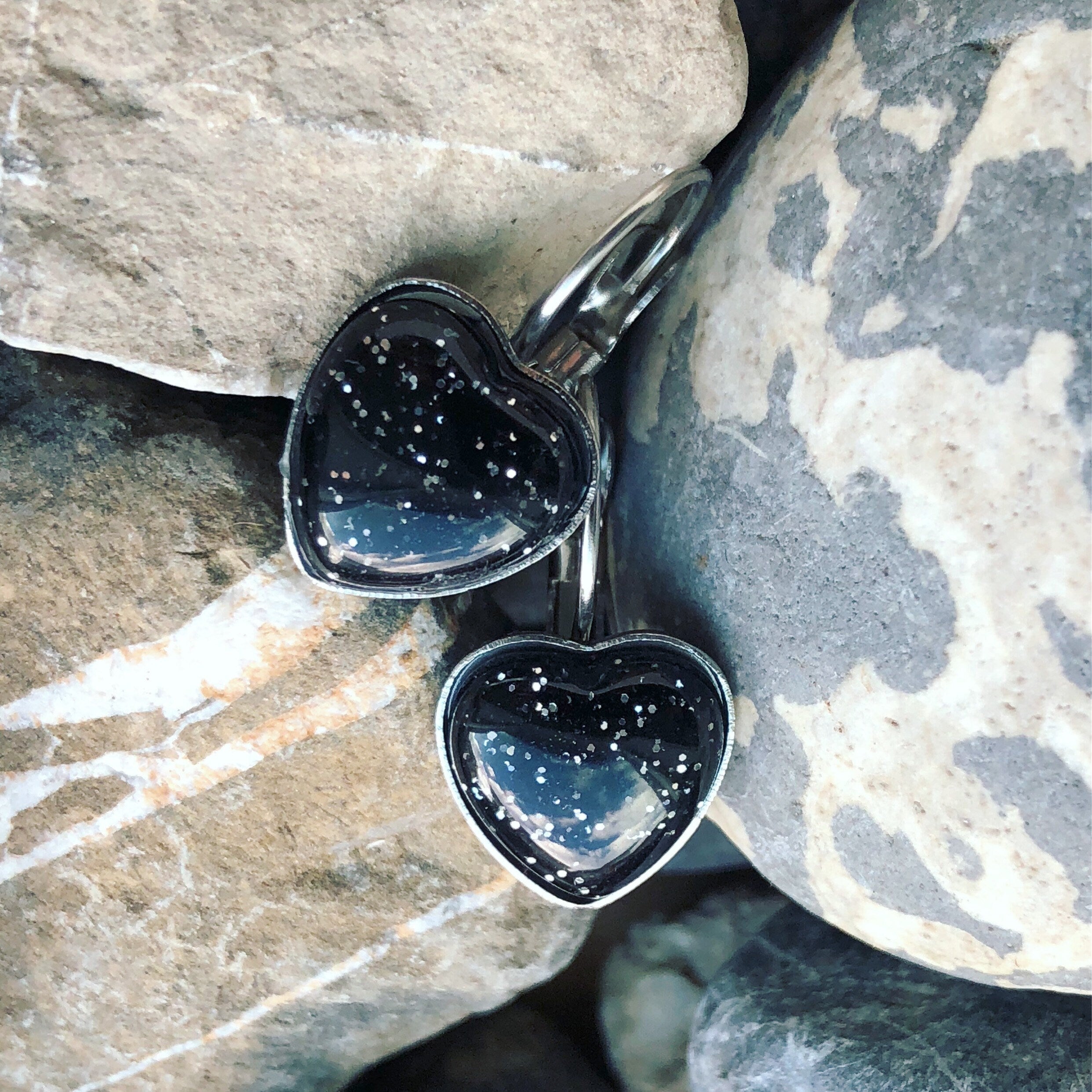 Stainless steel dangle drop glitter resin heart earrings