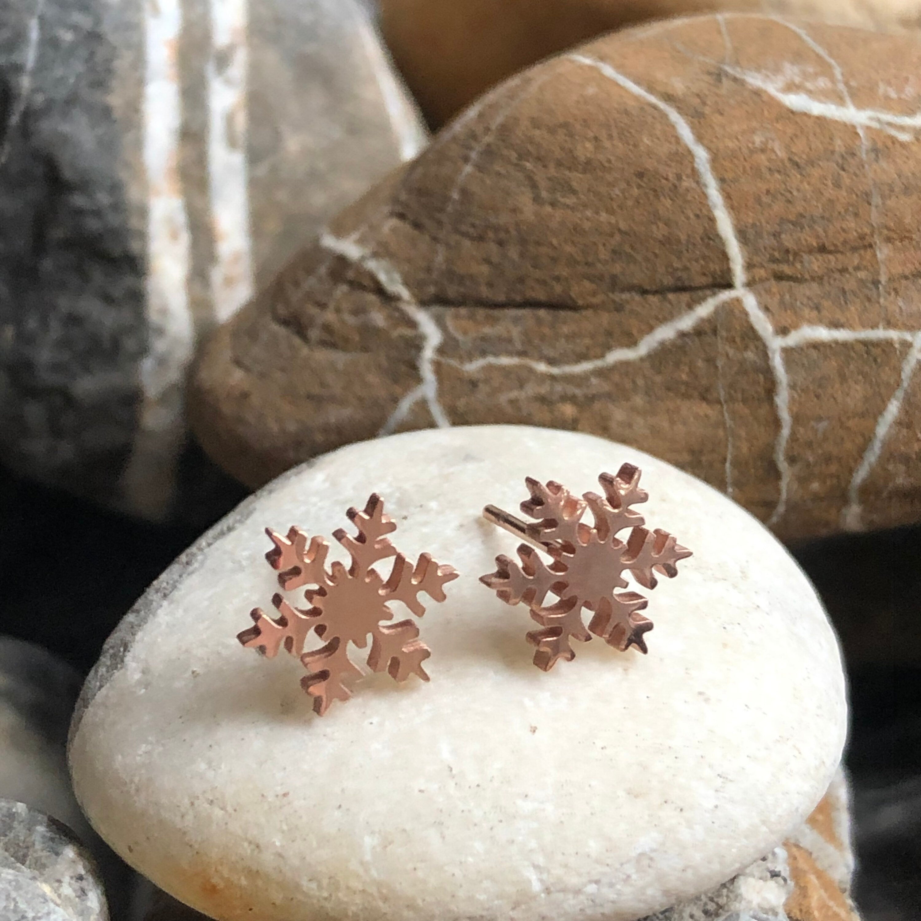 Stainless steel stud snowflake earrings