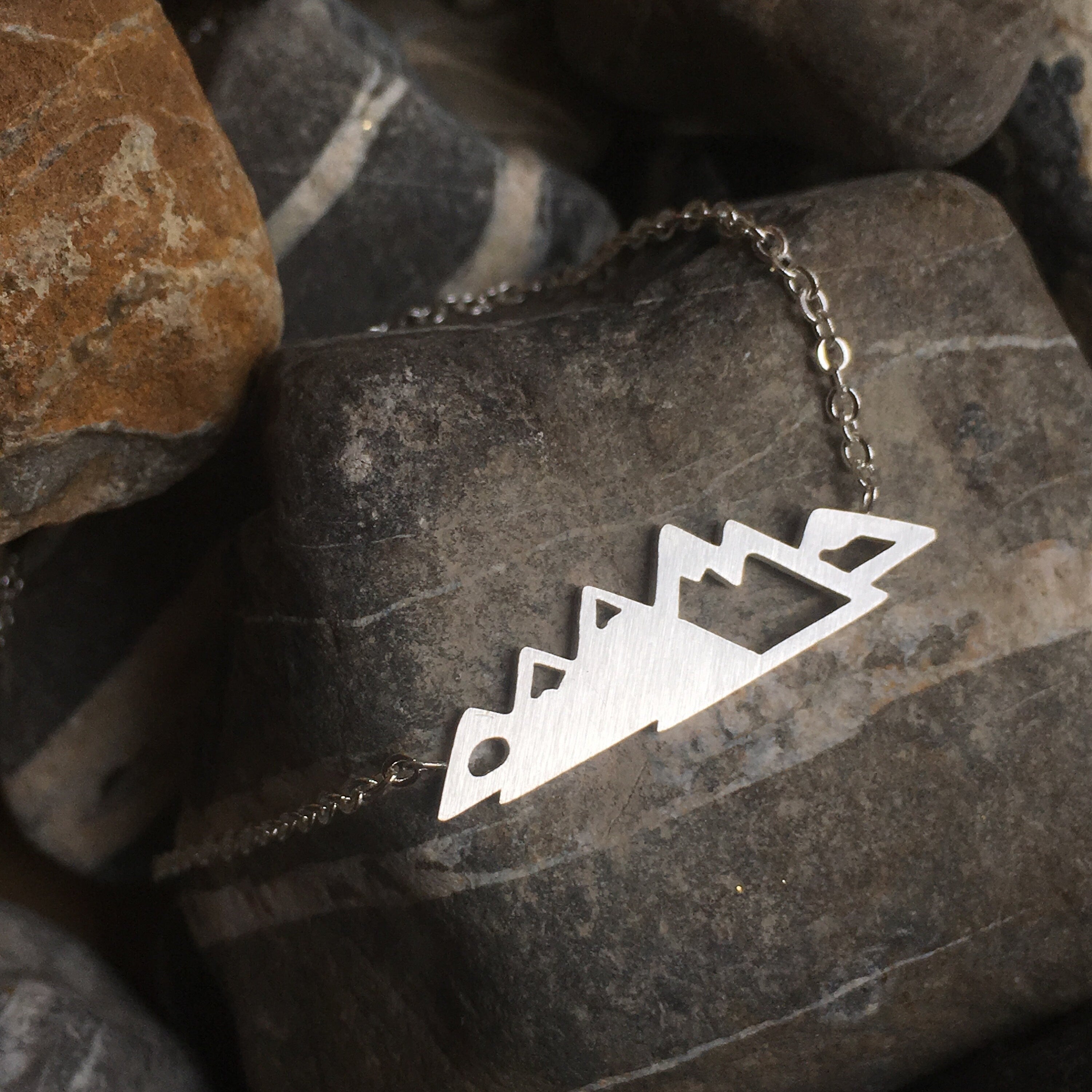 Stainless steel mountain necklace