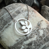 Round Leaves Necklace